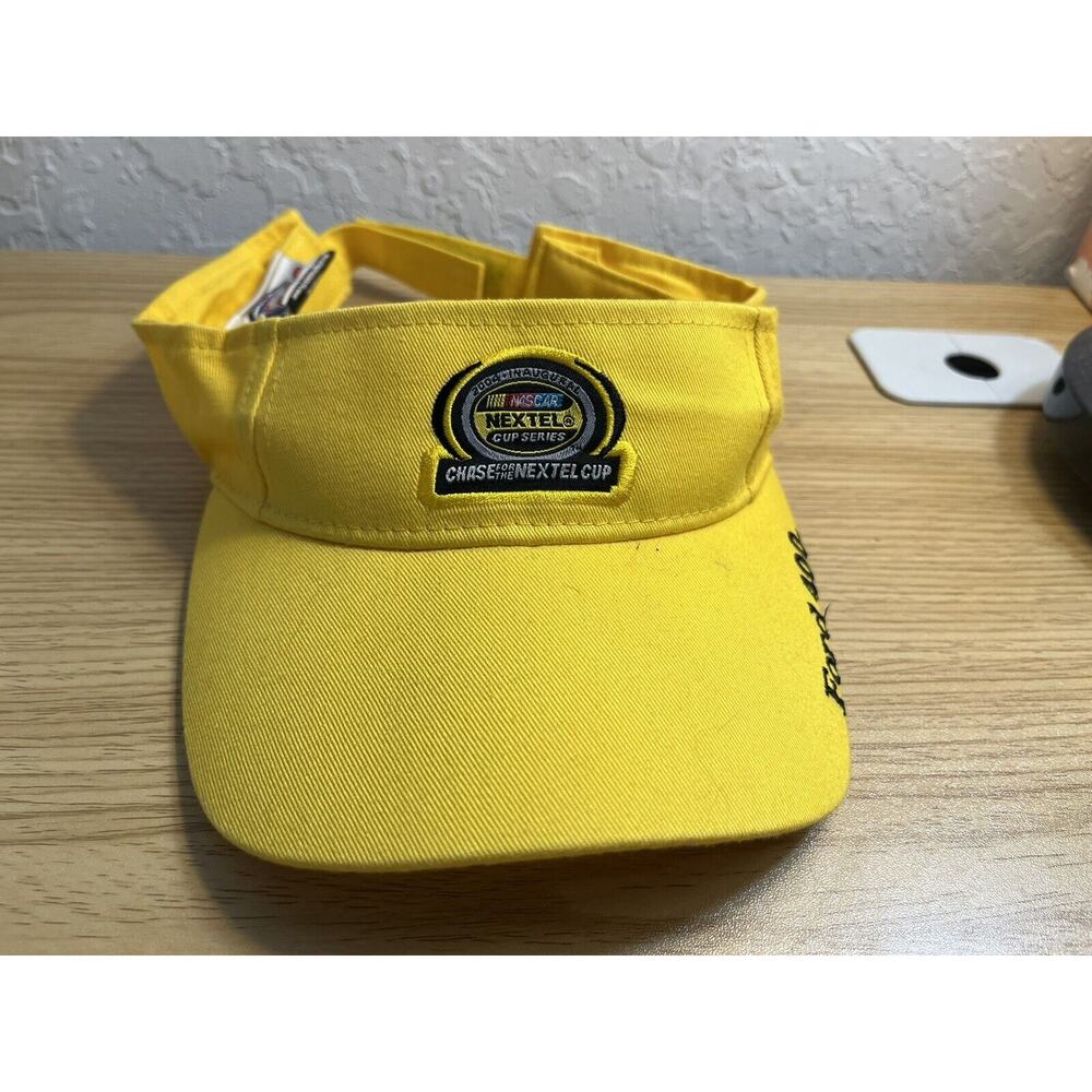Nextel Cup Series Chase For the Cup NASCAR Yellow Visor 2004 Cap 🧢🚘 Ford 400